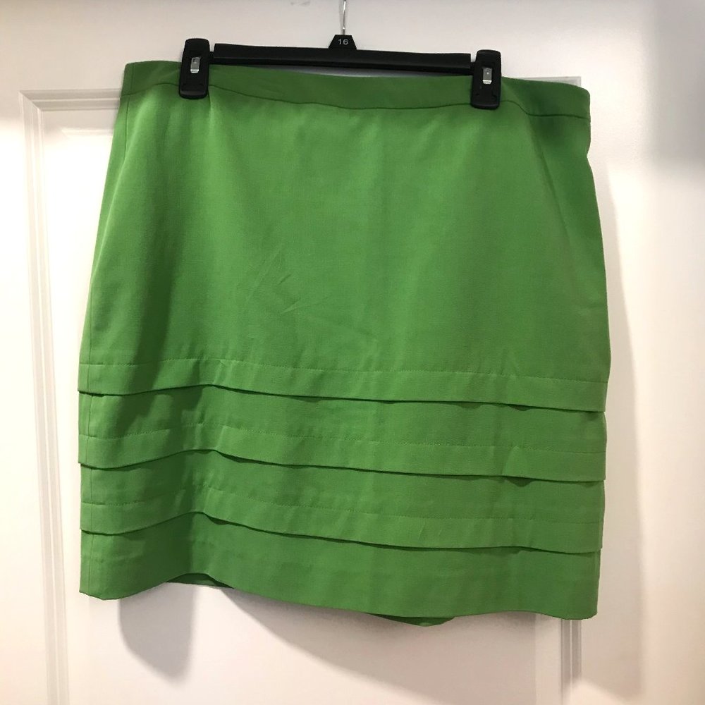 Green Nine West Skirt